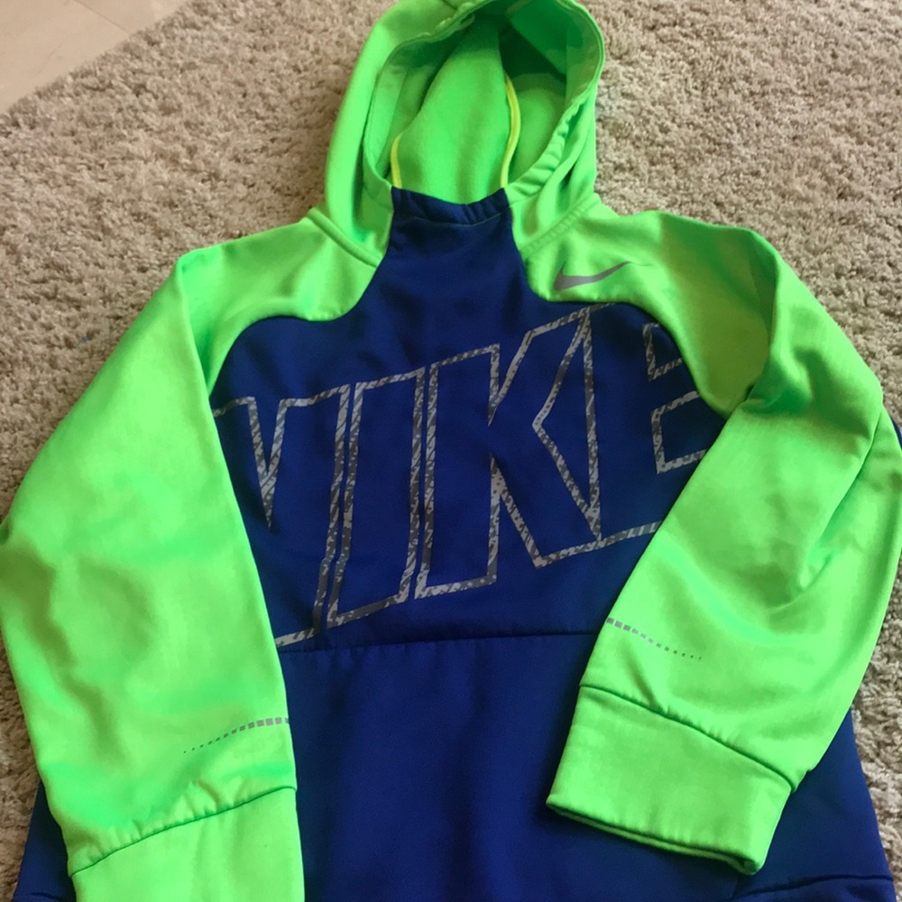 Nike Boys Sweatshirt